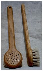 Long Oak Handled Body Brush with soft Bristles 