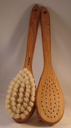 Oak Bath/Back Brush (long handle) (Tampico/horse hair)